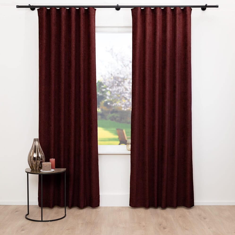 Lavish – Aubergine – 89